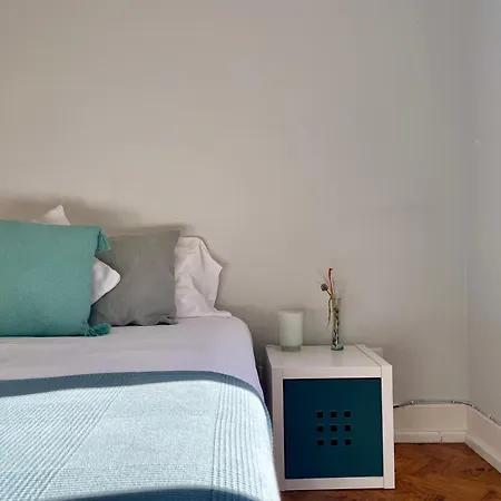 Retreat By The River, By Timecooler * Lisboa